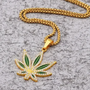 Rhinestone Weed Pendant Necklace Men Maple Leaf Necklaces Gold Color Chains for Boys Male Steampunk Jewelry